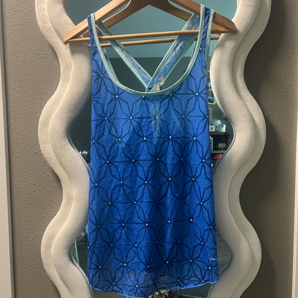 Brooks running tank